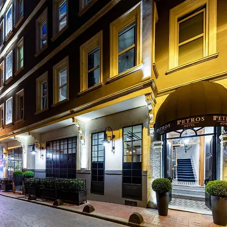 Hotel Petros